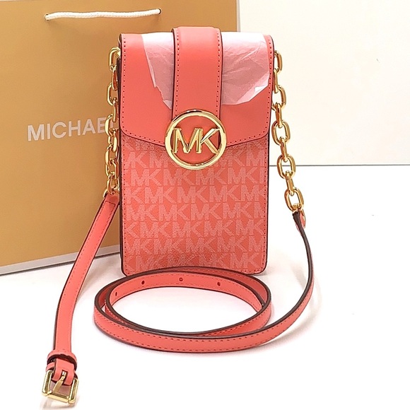 MICHAEL KORS CARMEN SMALL NORTH SOUTH PHONE XBODY GRAPEFRUIT SIGNATURE COLOR - Picture 2 of 16